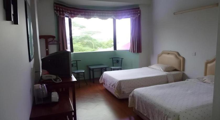 Hotel Hung Hung Κουτσίνγκ Εξωτερικό φωτογραφία