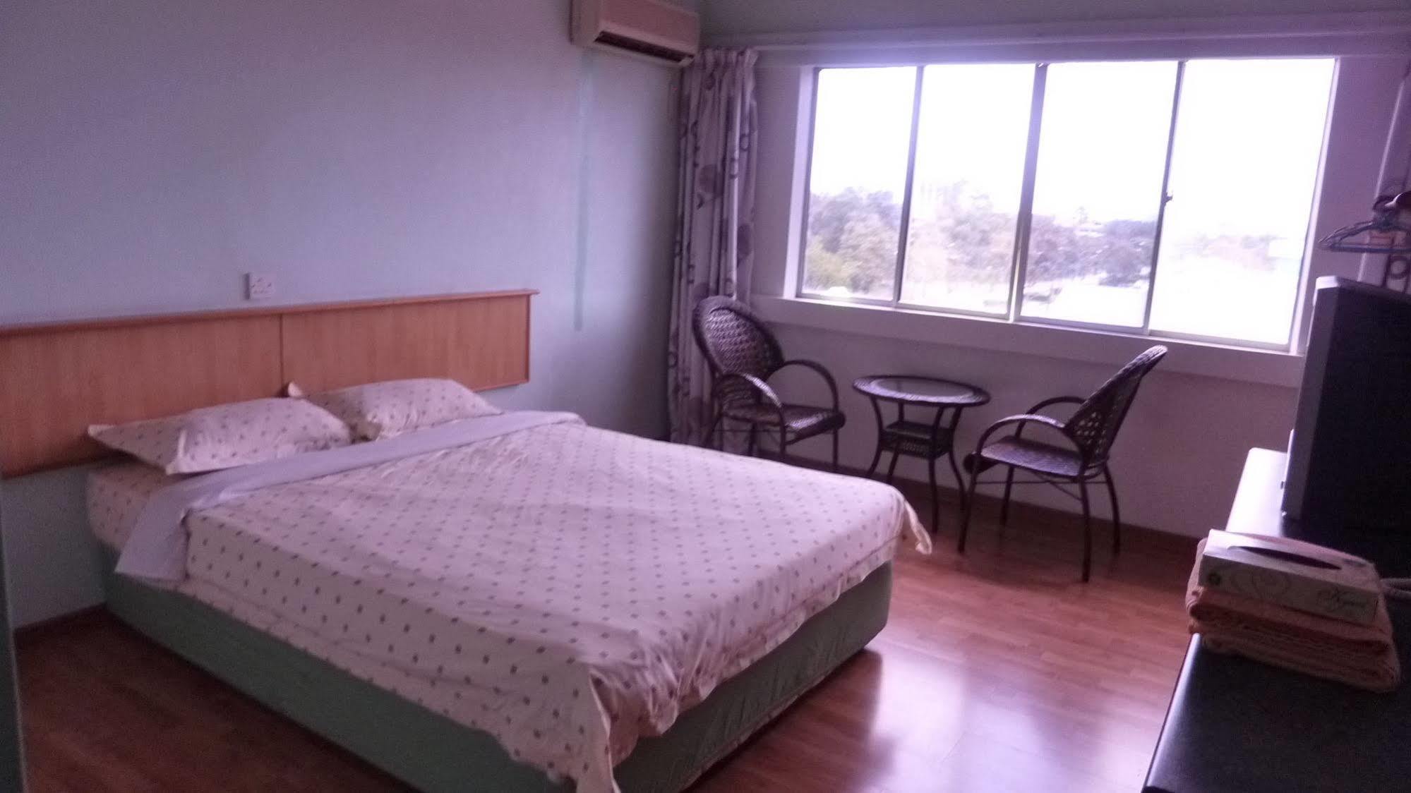 Hotel Hung Hung Κουτσίνγκ Εξωτερικό φωτογραφία